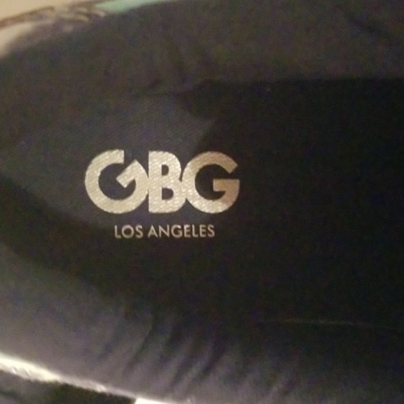 Guess Tie Dye Sneakers - Picture 14 of 16